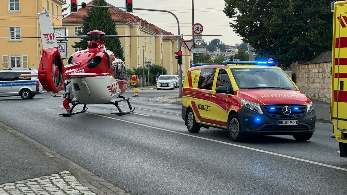 FW Dresden: Brandverletzter wird mit Hubschrauber ins Krankenhaus transportiert - Foto: presseportal.de