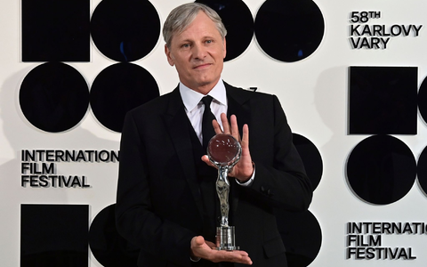 Das internationale Filmfestival in Karlsbad wurde mit einer Auszeichnung für Viggo Mortensen eröffnet. - Foto: Slavomir Kubes/CTK/AP/dpa