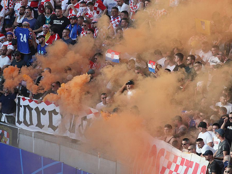Rauchschwaden über kroatischem Fanblock in Gruppenphase bei EM 2024 - Foto: über dts Nachrichtenagentur