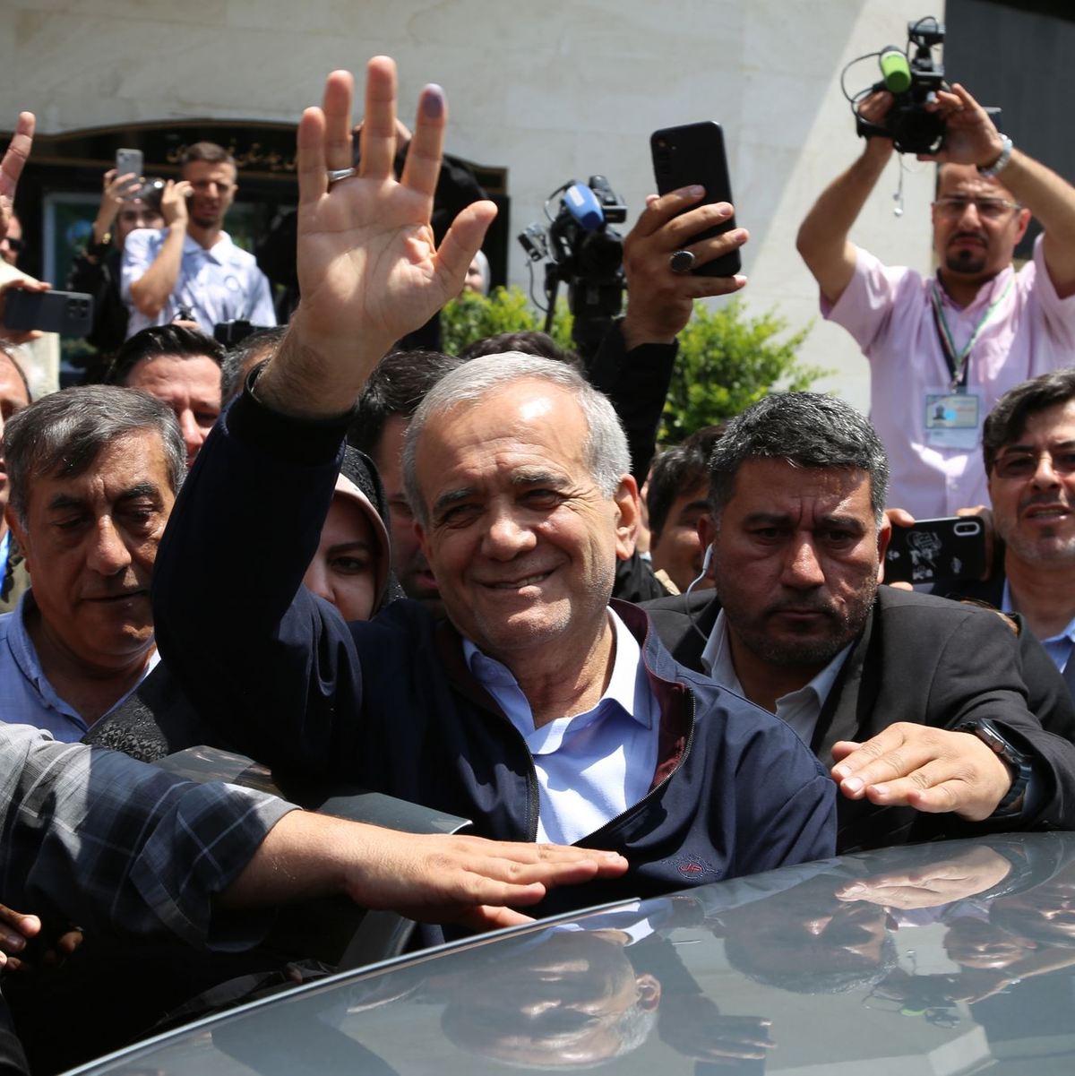 Der Hardliner Dschalili genießt Unterstützung von loyalen Systemanhängern. (Archivbild) - Foto: Rouzbeh Fouladi/ZUMA Press Wire/dpa