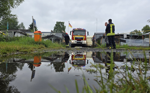 FW-OLL: Gemeinsam Stark im Regen: Erfolgreicher Einsatz im Zeltlager am Falkensteinse - Foto: presseportal.de