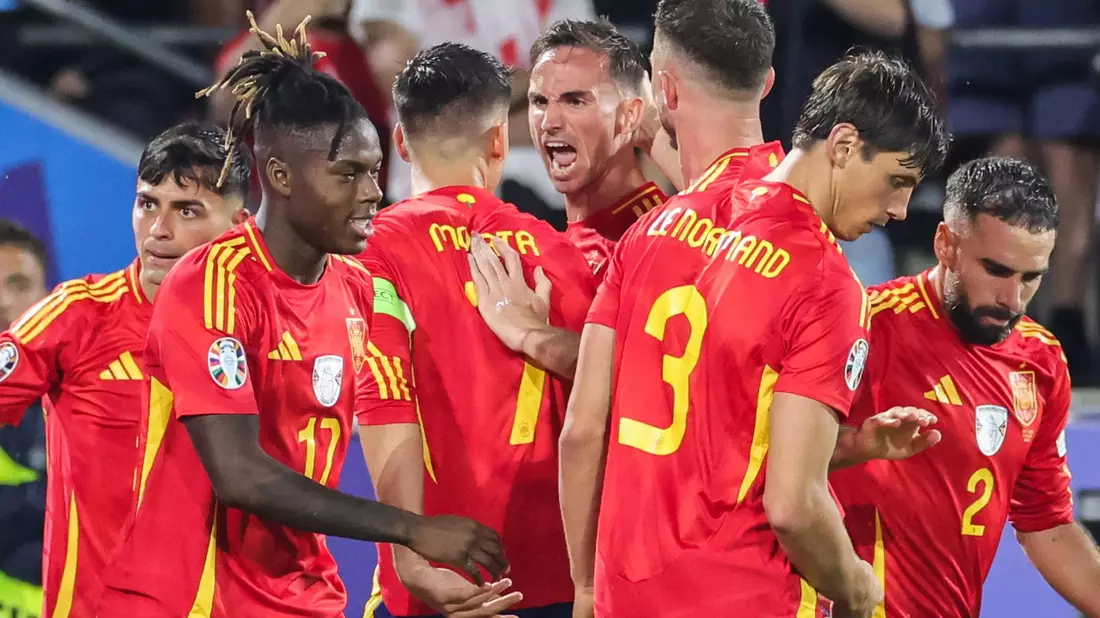 Erst nach hartem Kampf setzte sich Spanien gegen Georgien durch. - Bild: Rolf Vennenbernd/dpa