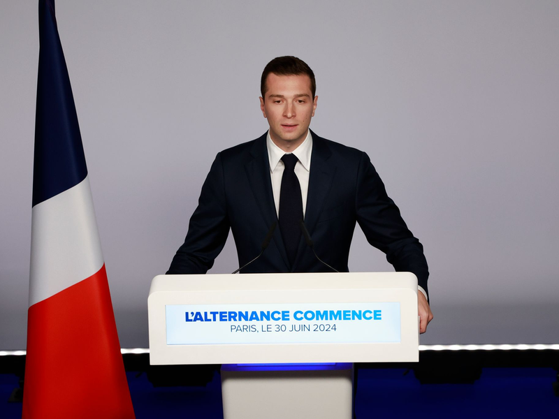 Das linke Lager sieht sich als Wahlsieger und will die Regierung stellen. (Archivbild) - Foto: Aurelien Morissard/AP/dpa