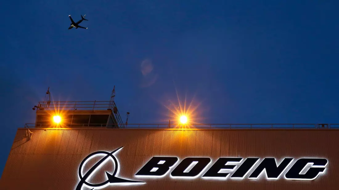 Boeing holt den Zulieferer Spirit zurück in den Konzern. - Bild: Ted S. Warren/AP/dpa