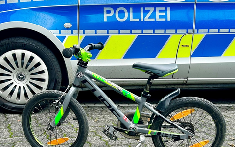 POL-SI: Graues Kinderfahrrad aufgefunden - Polizei sucht Besitzer - #polsiwi - Foto: presseportal.de