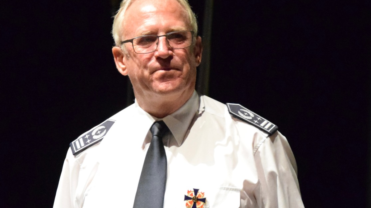 FW-MK: Erstmalige Auszeichnung mit dem Deutschen Feuerwehr Ehrenkreuz in Gold - Foto: presseportal.de