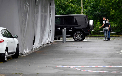 Bei einer Hochzeit nahe der Grenze zu Deutschland und Luxemburg hatten bewaffnete Angreifer die Feier gestürmt und das Feuer eröffnet. - Foto: Jean-Christophe Verhaegen/AFP/dpa Bei einer Hochzeit nahe der Grenze zu Deutschland und Luxemburg hatten bewaffnete Angreifer die Feier gestürmt und das Feuer eröffnet. - Foto: Jean-Christophe Verhaegen/AFP/dpa