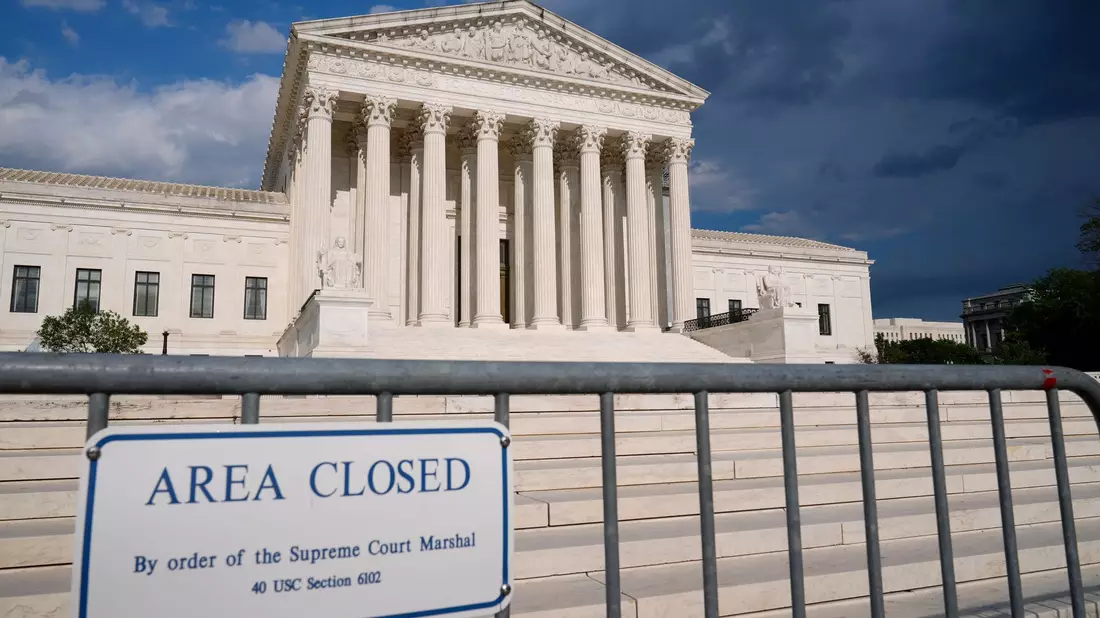 Das Urteil des Supreme Court gilt schon jetzt als historisch.  - Bild: Susan Walsh/AP/dpa