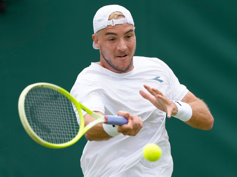 Jan-Lennard Struff erreichte in Wimbledon die nächste Runde. - Foto: Kirsty Wigglesworth/AP/dpa