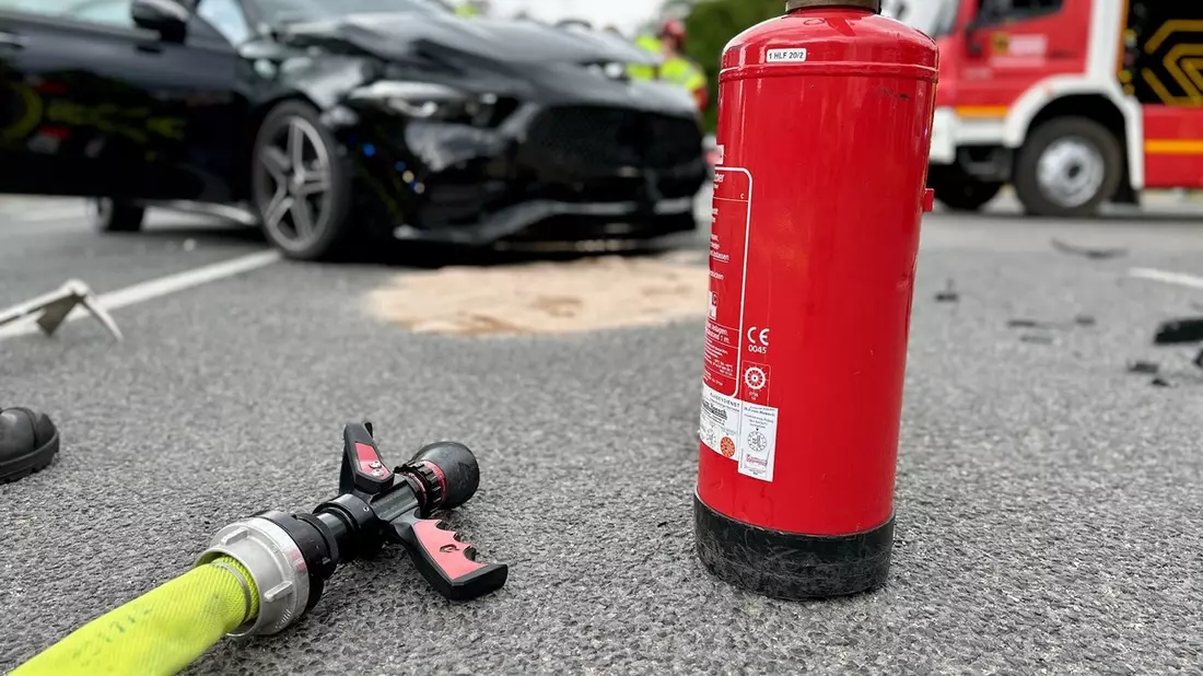 FW Alpen: Verkehrsunfall mit zwei Pkw - Bild: presseportal.de