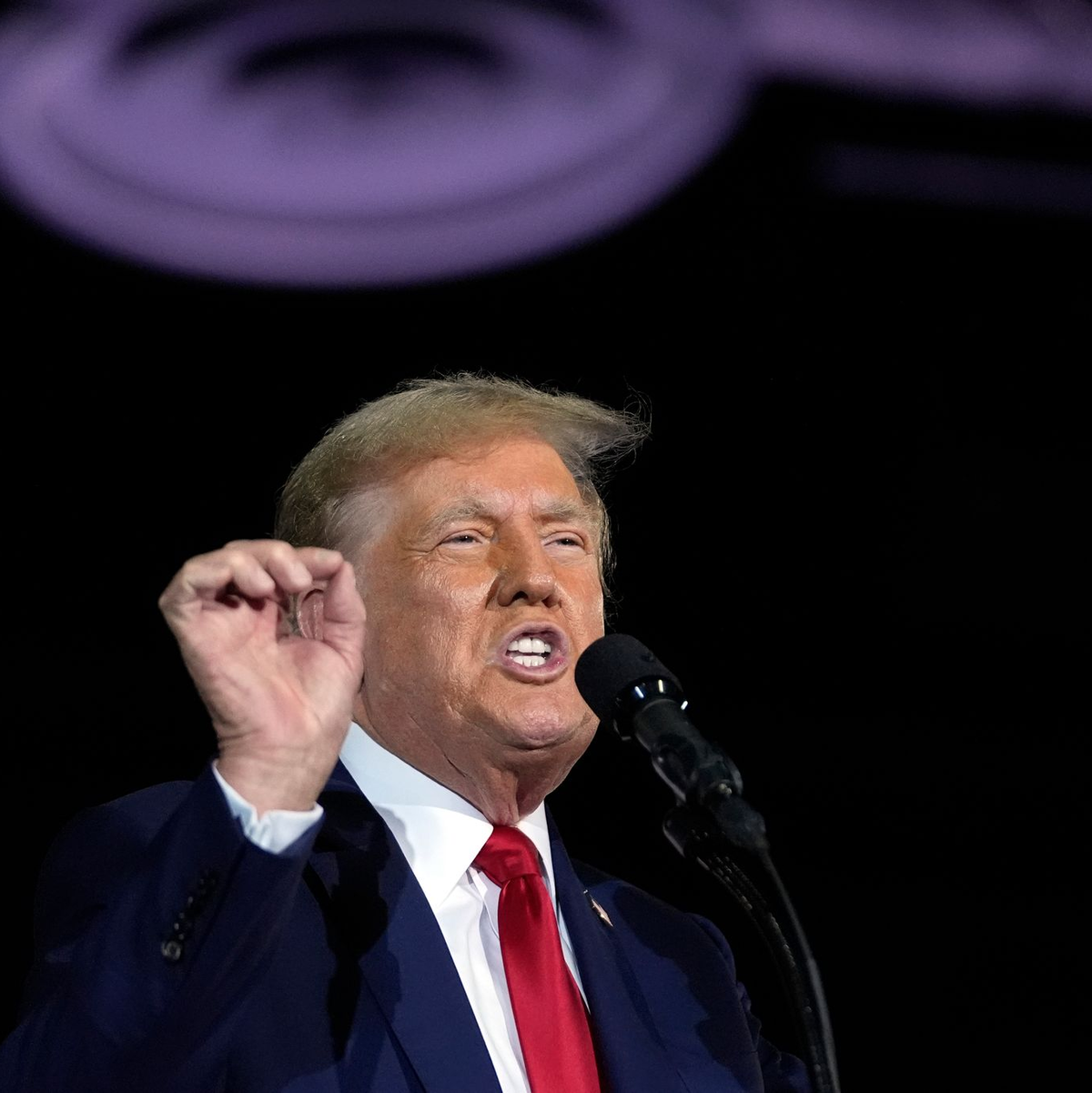 Der frühere US-Präsident Trump will die Aufhebung seiner Verurteilung. (Archivbild) - Foto: Gerald Herbert/AP/dpa