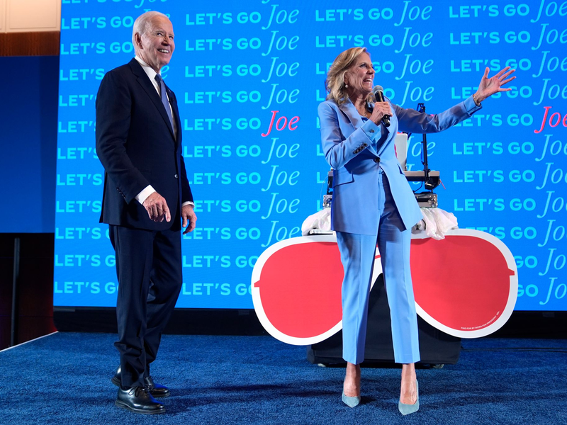 Jill Biden über desatsrösen TV-Auftritt ihres Mannes: «Du hast alle Fragen beantwortet. Du kanntest alle Fakten.» (Archivbild) - Foto: Evan Vucci/AP