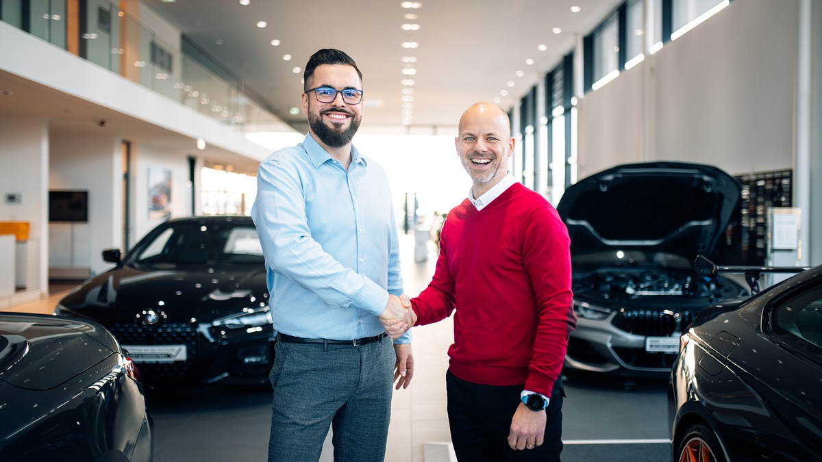 Google startet Fahrzeuganzeigen - Agentur Kühnen Teil der Beta-Testphase in Deutschland - Foto: presseportal.de