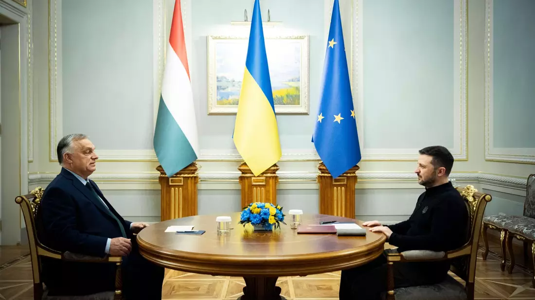Erstmals seit Kriegsbeginn reiste Ungarns Regierungschef Viktor Orban nach Kiew. - Bild: Zoltan Fischer/Büro des ungarischen Ministerpräsidenten/MTI/AP/dpa/dpa
