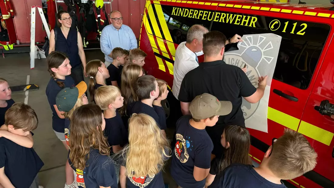FW-Heiligenhaus: Neues Fahrzeug für die Feuerwehr Heiligenhaus - Bild: presseportal.de
