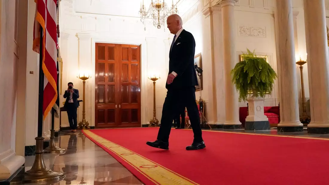 Kann US-Präsident Joe BIden seine Partei davon überzeugen, dass er weiterhin der richtige Kandidat ist? - Bild: Jacquelyn Martin/AP