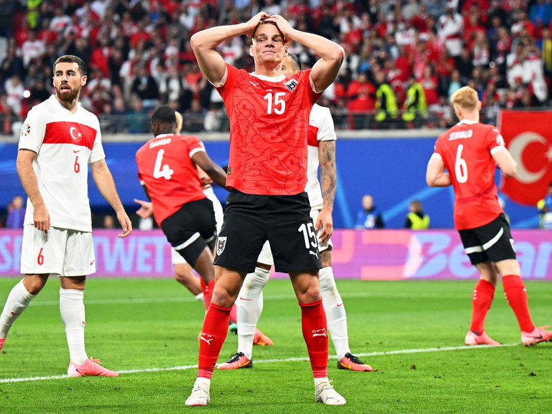 Trotz einer starken Vorrunde ist für Ralf Rangnick und Österreich bei der EM früh Schluss. - Foto: Robert Michael/dpa