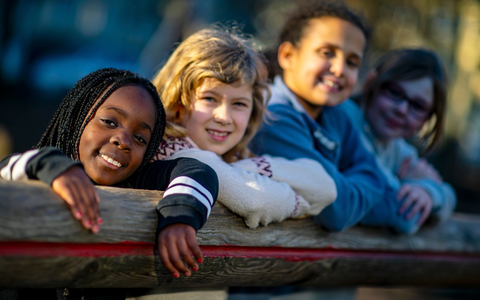 Koalition geht in die Sommerpause und vergisst die Kinder! / ASB und weitere Verbände fordern echte Kindergrundsicherung - Foto: presseportal.de