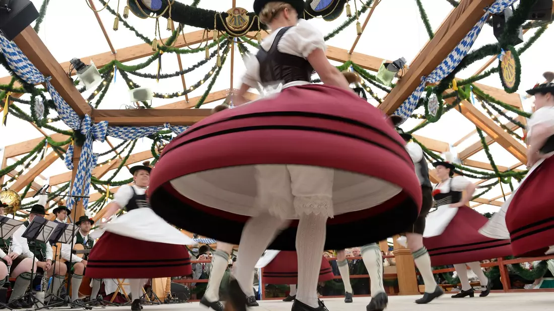 Im Südteil des Festgeländes findet die Oide Wiesn statt. (Archivbild) - Bild: Andreas Gebert/dpa