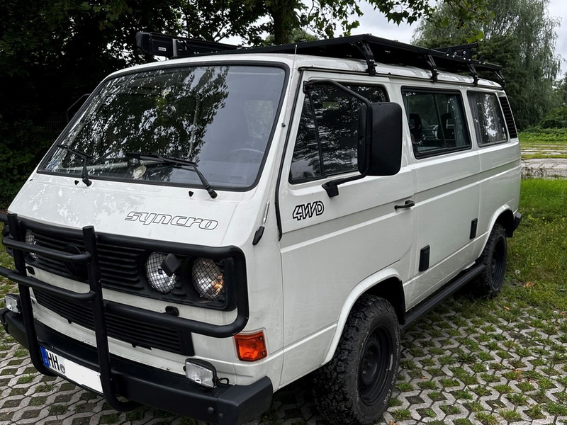 POL-HST: Totalentwendung eines weißen VW T3 Syncro in Stralsund - Foto: presseportal.de
