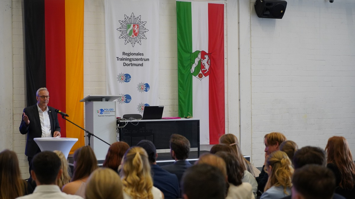 POL-DO: Erfolgreicher Abschluss des ersten Jahrgangs der 