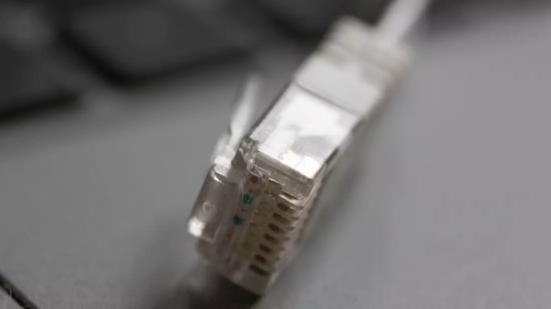 Internet-Nutzer sollen ein Anrecht auf ein Mindesttempo bei der Datenübertragung haben. - Bild: Fernando Gutierrez-Juarez/dpa-Zentralbild/dpa
