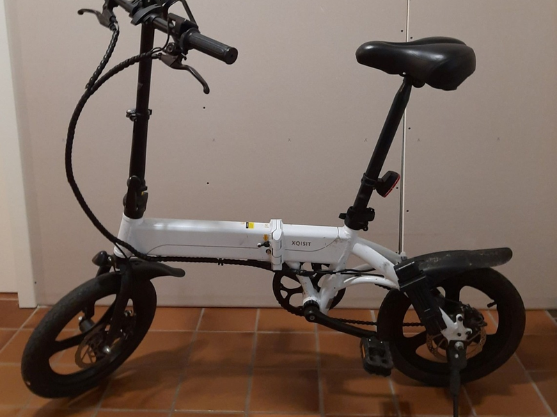 POL-HL: HL-Genin / Eigentümer von Falt-E-Bike gesucht - Foto: presseportal.de