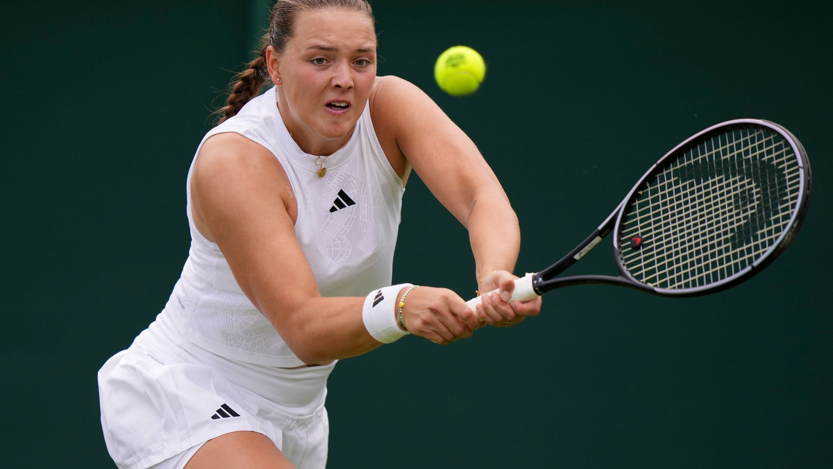 Jule Niemeier erreichte 2022 das Viertelfinale in Wimbledon. - Foto: Alberto Pezzali/AP