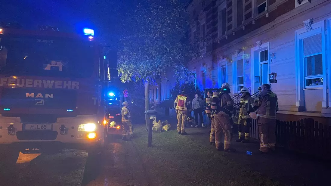 FW Lehrte: CO-Melder sorgt für Feuerwehreinsatz - Bild: presseportal.de