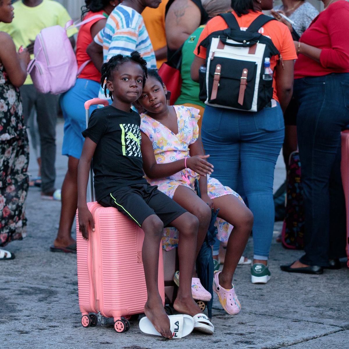 Menschen wurden von der betroffenen Union Island evakuiert. - Foto: Lucanus Ollivierre/AP