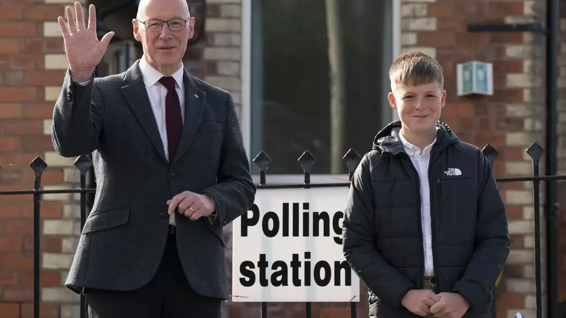 Schneidet die SNP von Regionalregierungschef Swinney in Schottland schlechter ab als Labour? - Bild: Jane Barlow/PA Wire/dpa