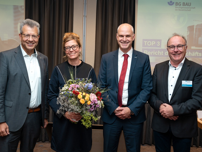 Katia-Julia Rostek zur stellvertretenden Hauptgeschäftsführerin der BG BAU gewählt - Foto: presseportal.de