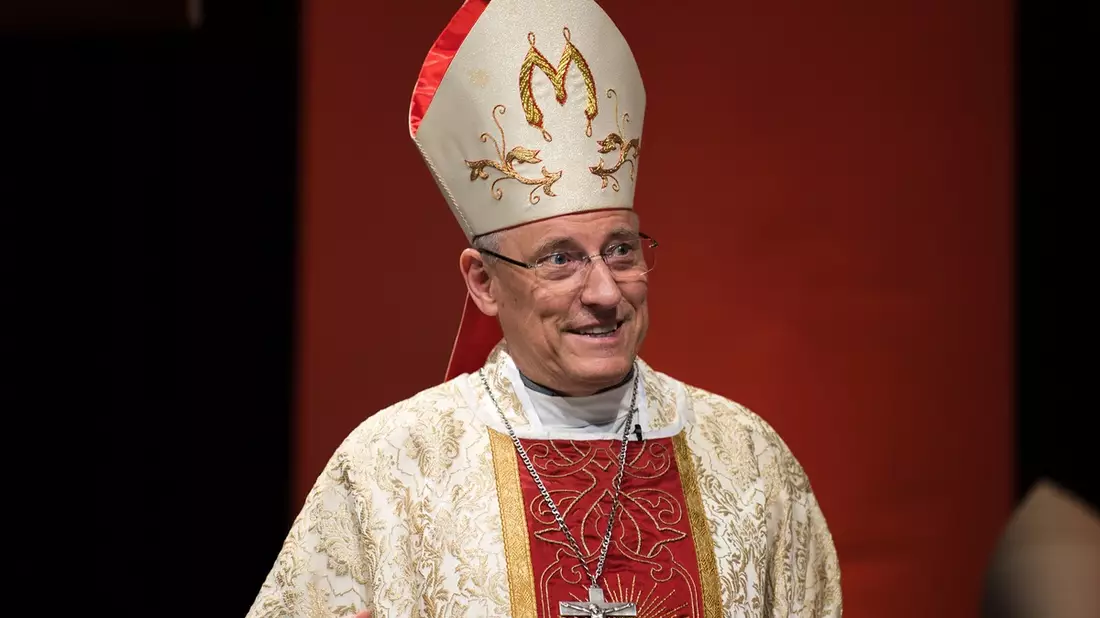 Die Gläubigen aufwecken / Ein Gespräch mit dem Delegaten der Bischofskonferenzen der EU für Neuevangelisierung, Erzbischof Zbignevs Stankevics von Riga, über die zeitgemäße Verkündigung des Glaubens - Bild: presseportal.de