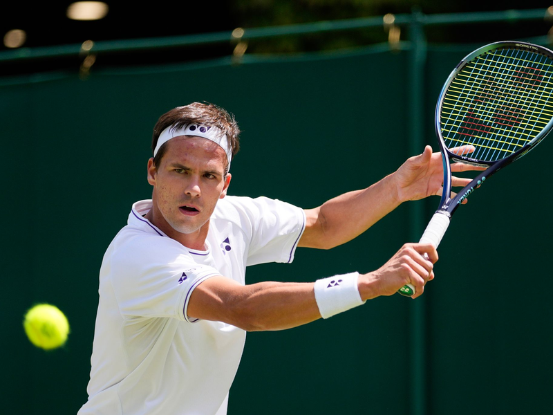 Die italienische Tennisspielerin Jasmine Paolini greift in Wimbledon nach ihrem ersten Grand-Slam-Titel. - Foto: Alberto Pezzali/AP/dpa