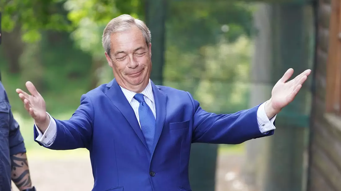 Farage ist nach eigenen Angaben mit Ex-US-Präsident Donald Trump befreundet - Bild: Dominic Lipinski/PA Wire/dpa