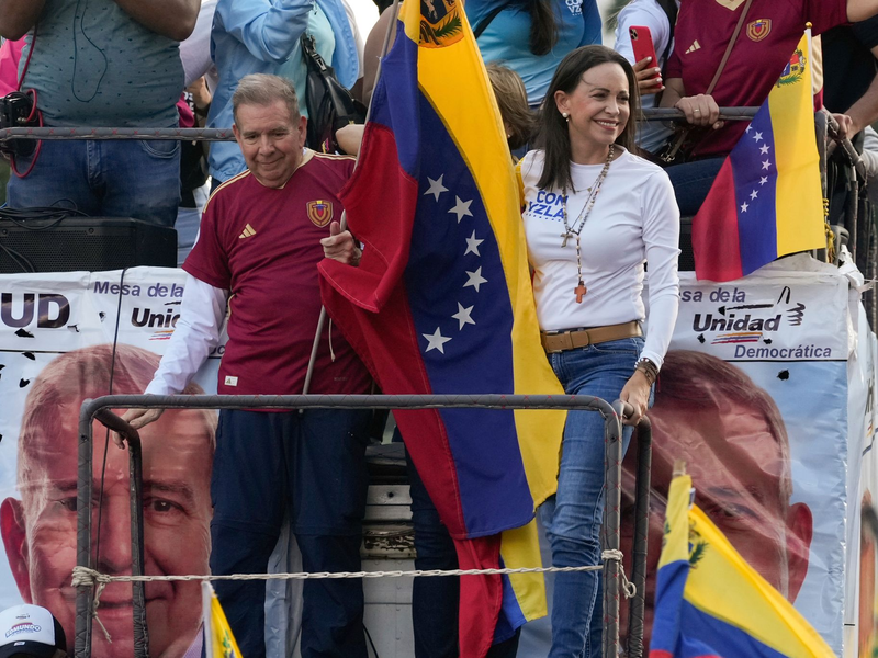 Angesichts des katastrophalen Lage im Land hat Oppositionskandidat González Urrutia eine echte Chance auf den Wahlsieg. - Foto: Ariana Cubillos/AP/dpa