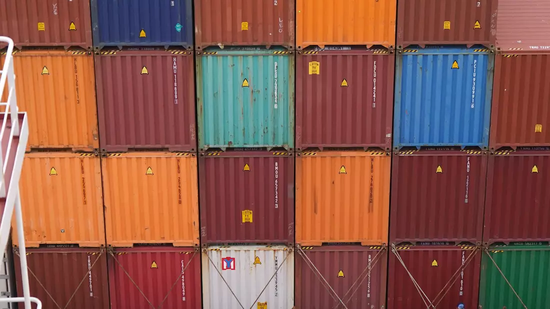 Die deutsche Industrieproduktion ist im Mai deutlich gesunken. - Bild: Marcus Brandt/dpa