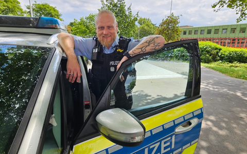 POL-DN: Ein guter Draht zu den Menschen vor Ort - Polizeihauptkommissar Marcel Krallmann ist neuer Bezirksdienstbeamter für den Bereich Düren Süd-Ost - Foto: presseportal.de