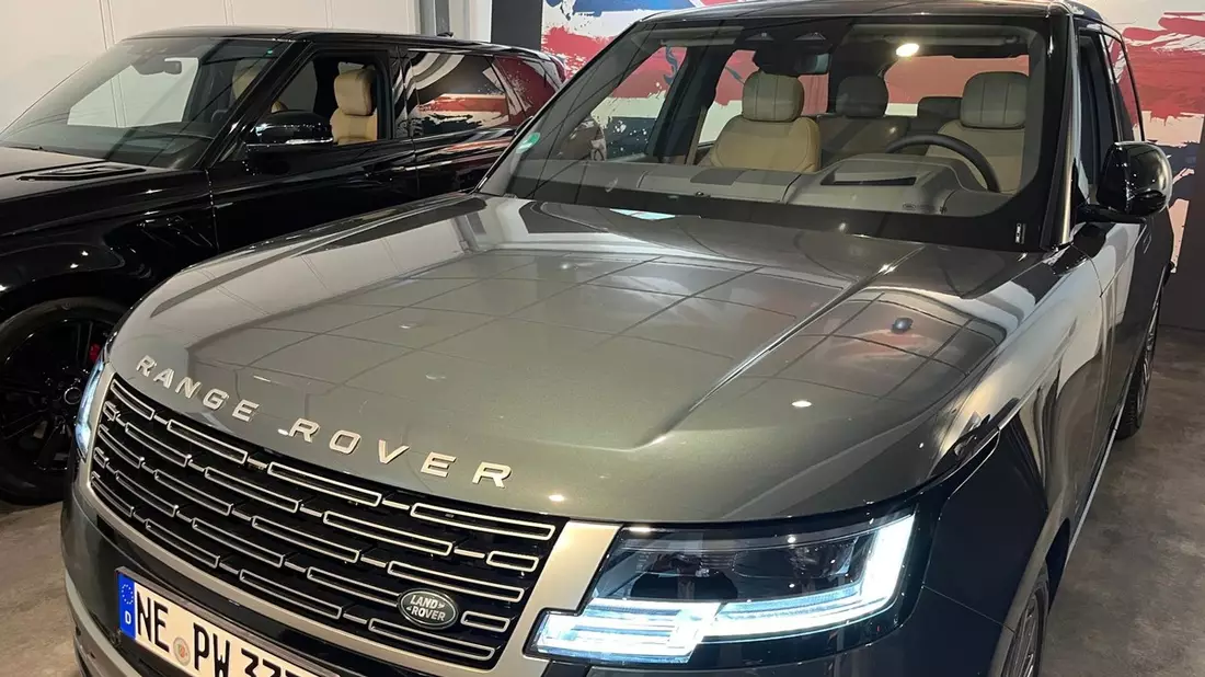 POL-NE: Range Rover entwendet - Bild: presseportal.de