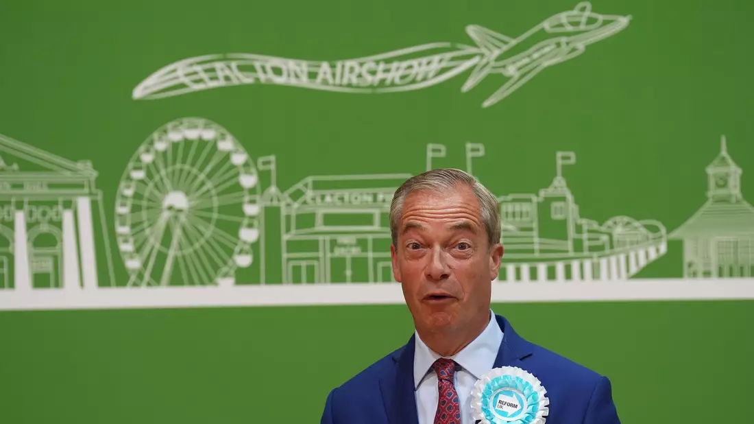 Rechtspopulist Nigel Farage zieht erstmals ins Parlament ein. - Bild: Joe Giddens/PA Wire/dpa