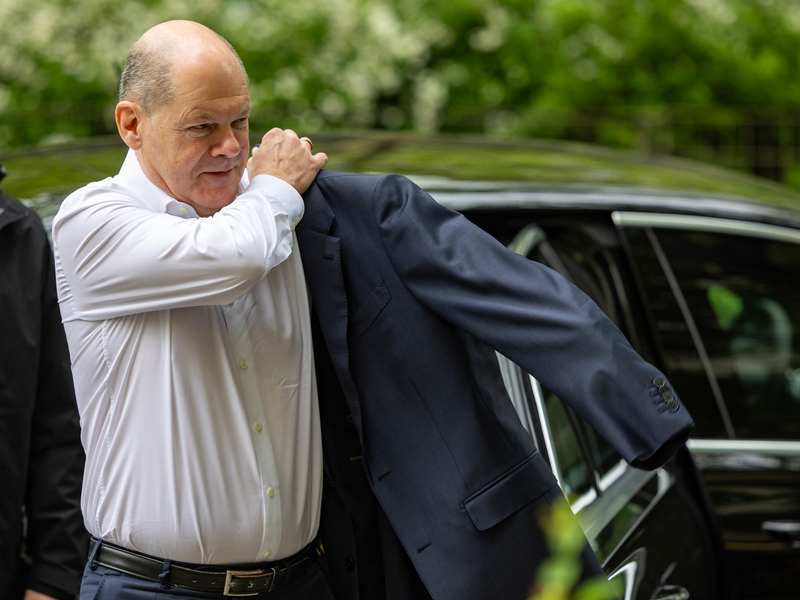 Schüttelt immer mal wieder neue Schlagwörter aus dem Ärmel: Bundeskanzler Olaf Scholz (SPD). (Archivbild) - Foto: Odd Andersen/POOL/AFP