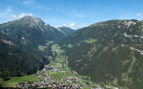 Beim Wandern in Zillertal erlitt die Frau einen allergischen Schock. (Foto: Archiv) - Foto: Frank Kleefeldt/dpa