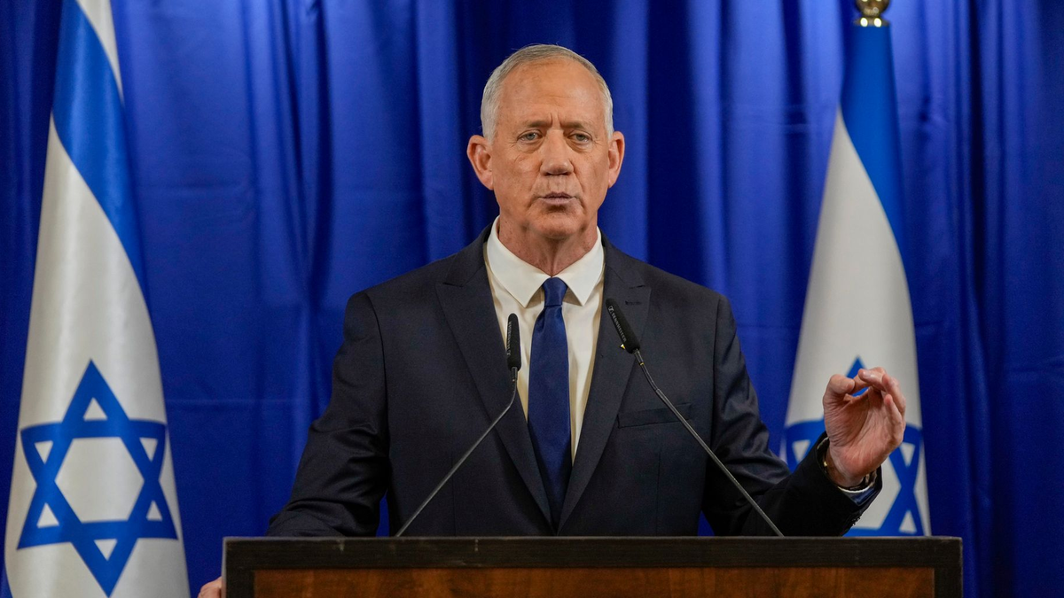 Oppositionsführer Benny Gantz will Netanjahu bei einem Geisel-Deal helfen (Archivbild).  - Foto: Ohad Zwigenberg/AP
