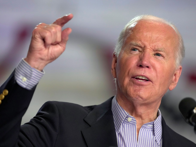 Jede Äußerung und jeder Auftritt des 81-Jährigen werden genaustens unter die Lupe genommen. - Foto: Manuel Balce Ceneta/AP/dpa