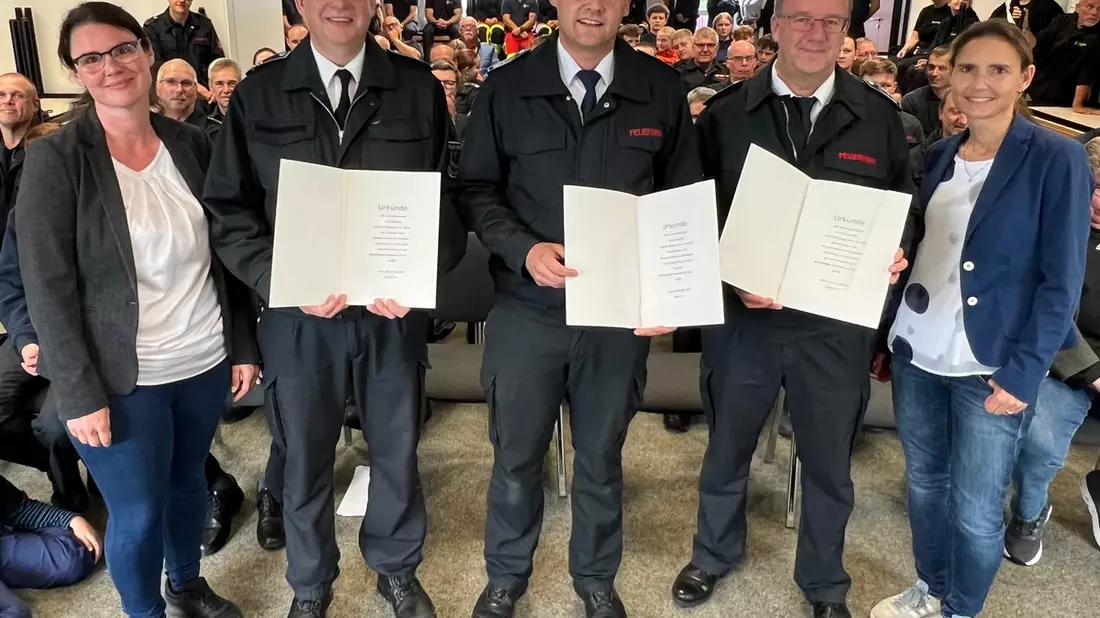 FW-HAAN: Neue Leitung der Feuerwehr Haan ernannt - Bild: presseportal.de