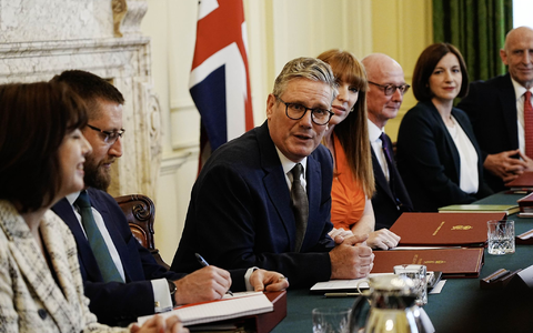 Der neue Premier hatte bereits im Wahlkampf das Aus für den Ruanda-Deal angekündigt. - Foto: Chris Eades/The Sun/PA Wire/dpa Der neue Premier hatte bereits im Wahlkampf das Aus für den Ruanda-Deal angekündigt. - Foto: Chris Eades/The Sun/PA Wire/dpa