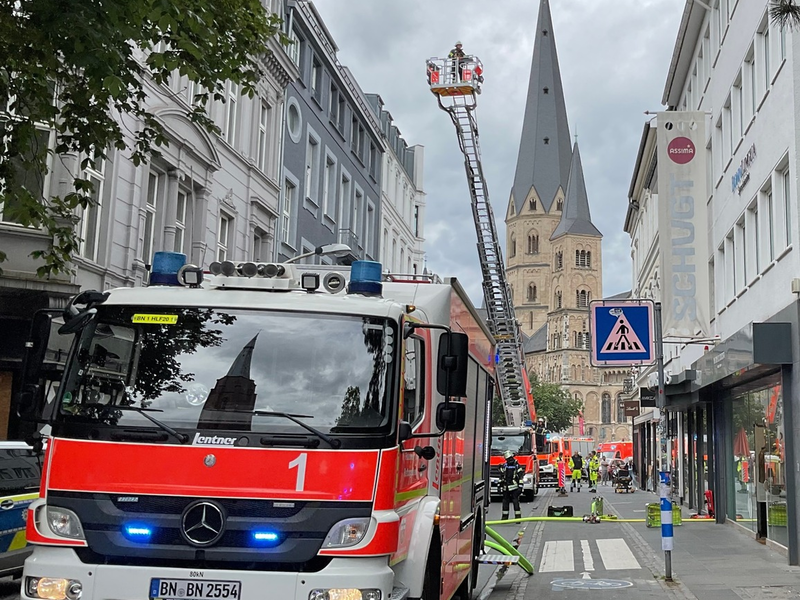 FW-BN: Aufmerksamer Nachbar alarmiert die Feuerwehr zu Küchenbrand - Foto: presseportal.de