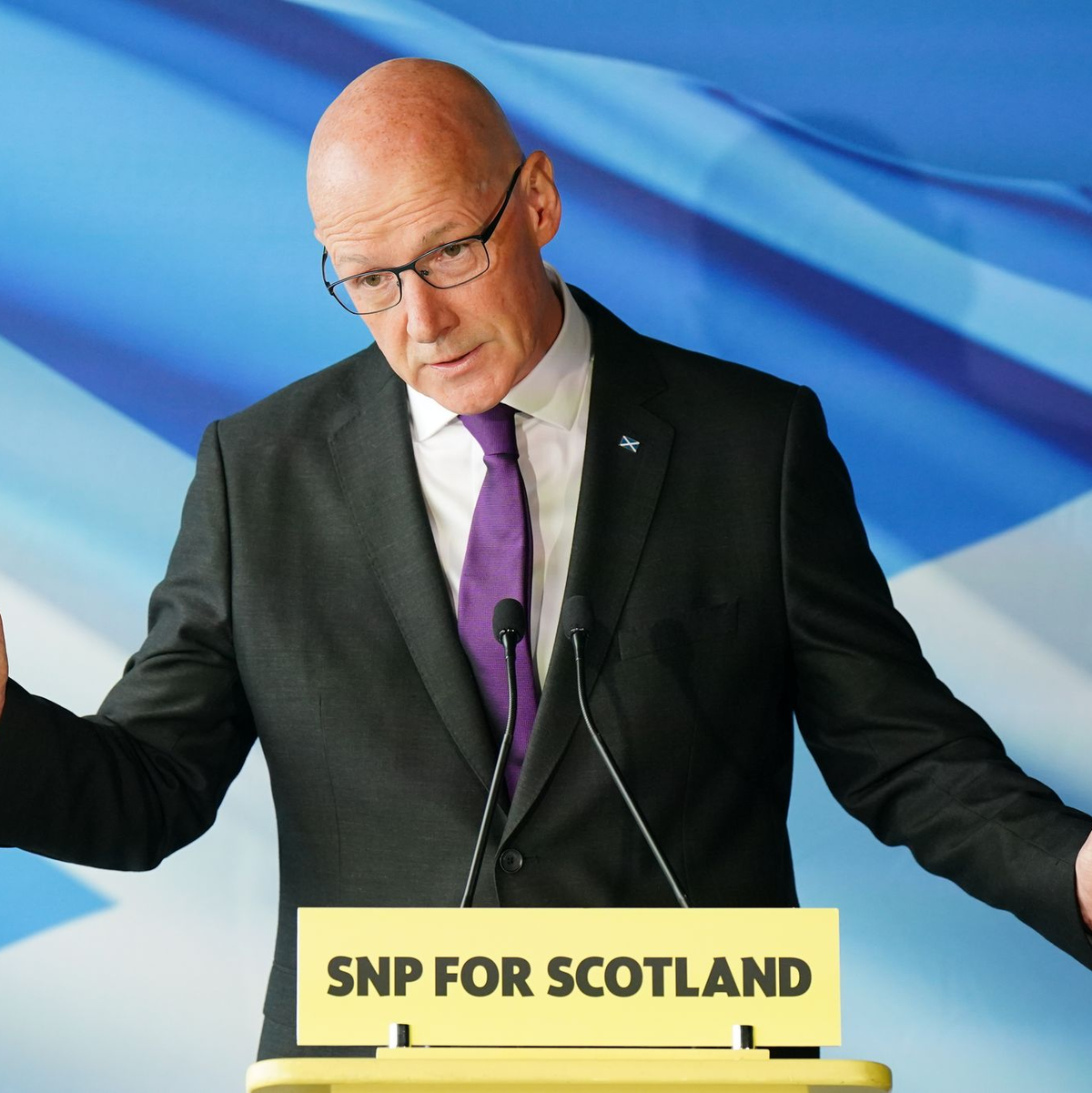 Die Partei von Regierungschef Swinney hat eine schwere Schlappe verlitten. (Archivbild) - Foto: Jane Barlow/PA Wire/dpa