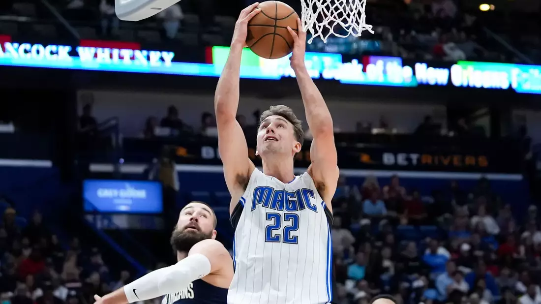 Geldsegen: Basketball-Star Franz Wagner soll in den nächsten fünf Jahren rund 206 Millionen Euro erhalten.  - Bild: Gerald Herbert/AP