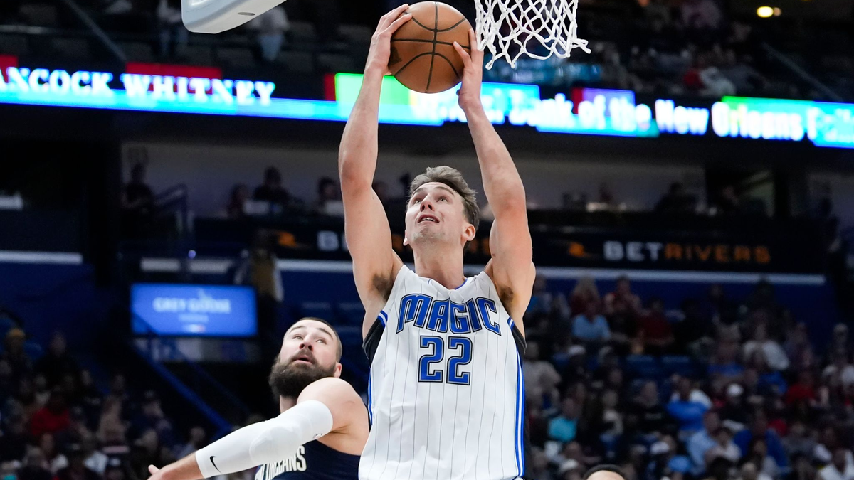 Geldsegen: Basketball-Star Franz Wagner soll in den nächsten fünf Jahren rund 206 Millionen Euro erhalten.  - Foto: Gerald Herbert/AP